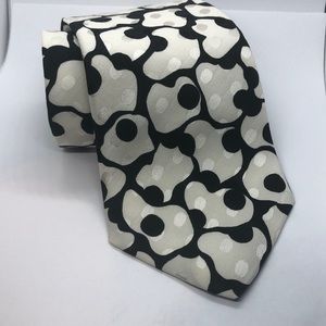 Serica All Silk Made in USA Abstract White/Black